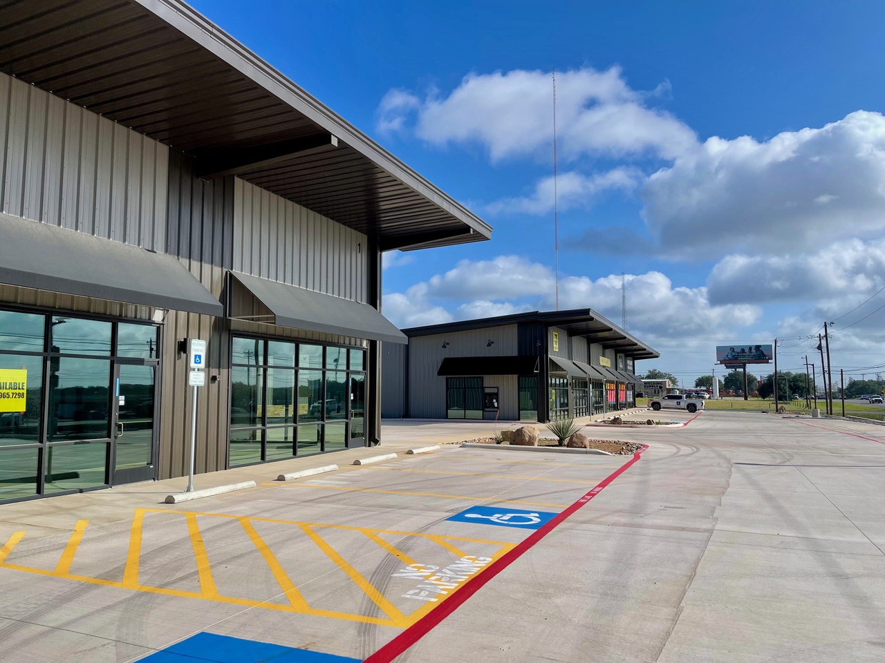 The Falls 281 – Retail For Lease in Marble Falls